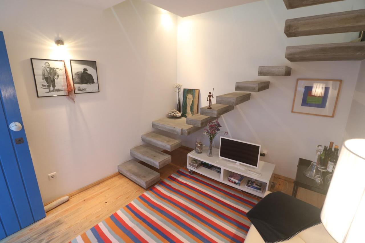 Tiny House Apartment Nazare Exterior photo